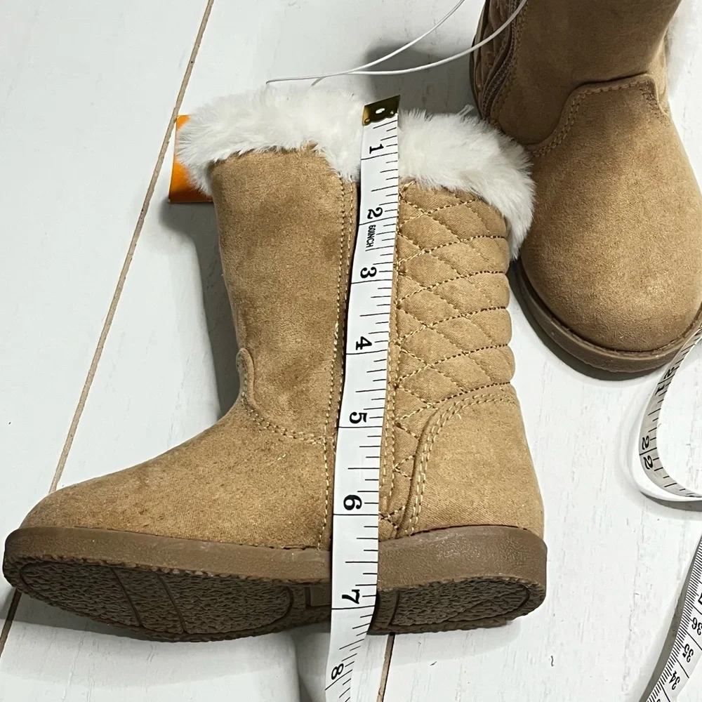 Gymboree Girls Tan Quilted Suede Boots with Faux Fur Sz 6 Toddler
